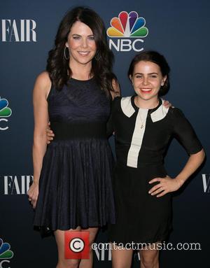 Mae Whitman Reuniting With Lauren Graham For Gilmore Girls Revival