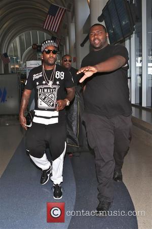 Young Jeezy - Young Jeezy arrives at Los Angeles International (LAX) airport - Los Angeles, California, United States - Saturday...