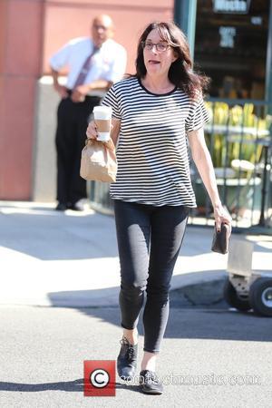 Katey Sagal - Katey Sagal arrives at a nail salon at Beverly Hills - Los Angeles, California, United States -...