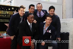 Joey McIntyre, Donnie Wahlberg, Jordan Knight, Jonathan Knight, Danny Wood