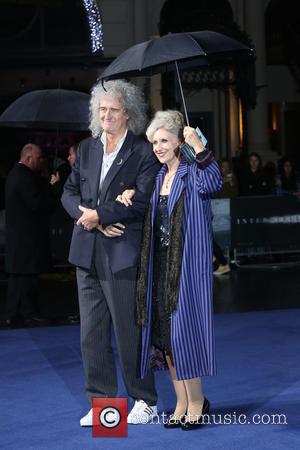 Anita Dobson and Brian May - Photographs of the Hollywood stars as they attended the UK Premiere of Sci-Fi movie...