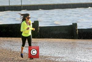 Pascal Craymer - TOWIE star Pascal Craymer running on the beach in Leigh on Sea, Essex - Leigh On Sea,...