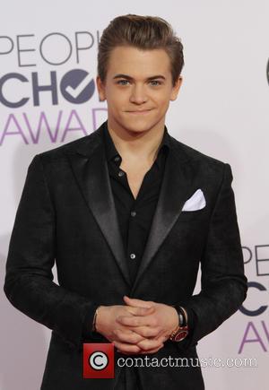 Hunter Hayes - A variety of stars were photographed as they took to the red carpet for the 41st Annual...