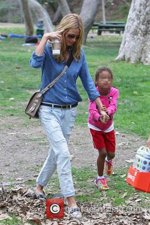 Heidi Klum and Lou Samuel - Heidi Klum and Seal watch their kids play soccer in Brentwood - Los Angeles,...