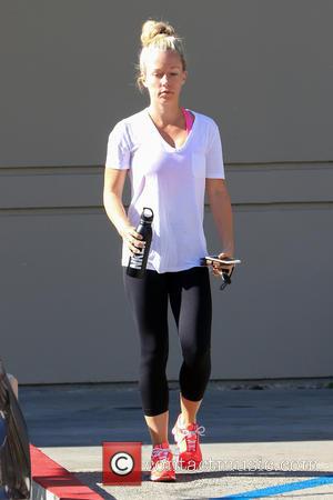Kendra Wilkinson - Make-up free Kendra Wilkinson hits the gym in Los Angeles - Los Angeles, California, United States -...