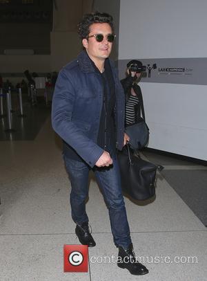 Orlando Bloom - Orlando Bloom arrives at Los Angeles International Airport (LAX) to catch a flight back to the UK...