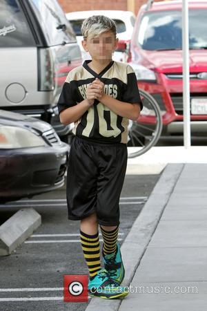 Kingston Rossdale - Gwen Stefani takes her two eldest sons to their weekly soccer practice in Los Angeles. - Los...