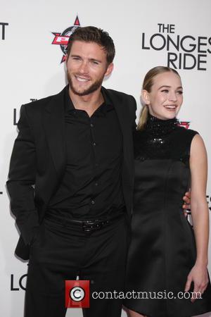 Britt Robertson, Scott Eastwood