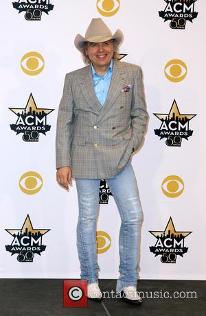 Dwight Yoakam