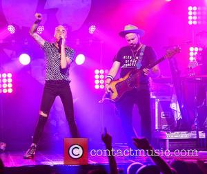 Neon Trees, Revolution Live