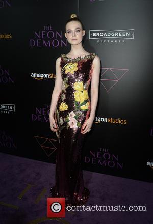 Elle Fanning Loved The Freedom On The Set Of Nicolas Winding Refn's The Neon Demon