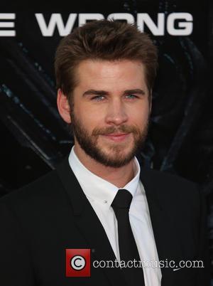 Liam Hemsworth Bonded With His Idol Jeff Goldblum In Independence Day 2