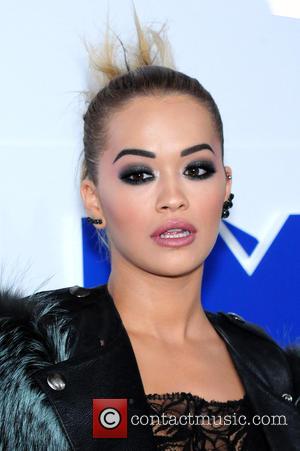 Watch Rita Ora Perform In Rome As Mother Teresa Is Made A Saint