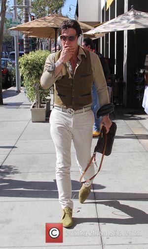 Actor Mickey Rourke leaving Caffe Roma in Beverly Hills, United States - Saturday 10th September 2016