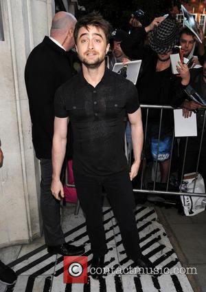 Daniel Radcliffe Helps Terrified Mugging Victim After Knife Attack