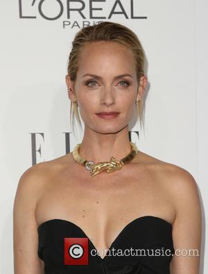 Amber Valletta