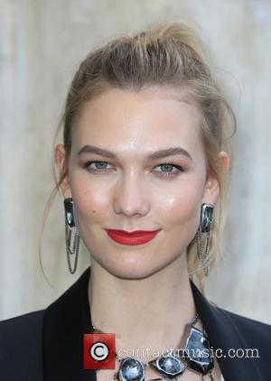 Model Karlie Kloss makes an in-store appearance at the Swarovski Store - Los Angeles, California, United States - Tuesday 25th...