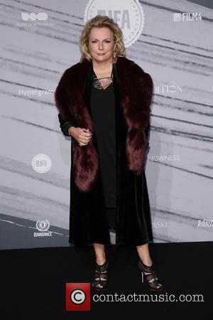 Jennifer Saunders