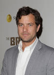 It's Showtime for Joshua Jackson as He Joins 'The Affair' Cast