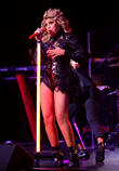 Tamar Braxton A Triple Winner At 2013 Soul Train Awards