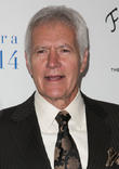 Alex Trebek Breaks Guinness World Record For Hosting 6795 'Jeopardy!' Episodes