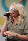 Jamie Lynn Spears Reportedly Wields Knife To Break Up Sandwich Shop Fight