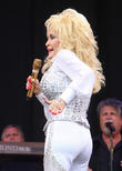 Dolly Parton & NBC’s ‘Coat Of Many Colors’ Movie Will Have Strong Anti-Bullying Message