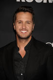 Luke Bryan Launching Outdoor Wear Clothing Line