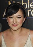 Zelda Williams Explains Why Her Late Father, Robin Williams Is "Impossible To Forget"