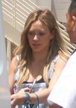 Hilary Duff Gives Up Online Dating